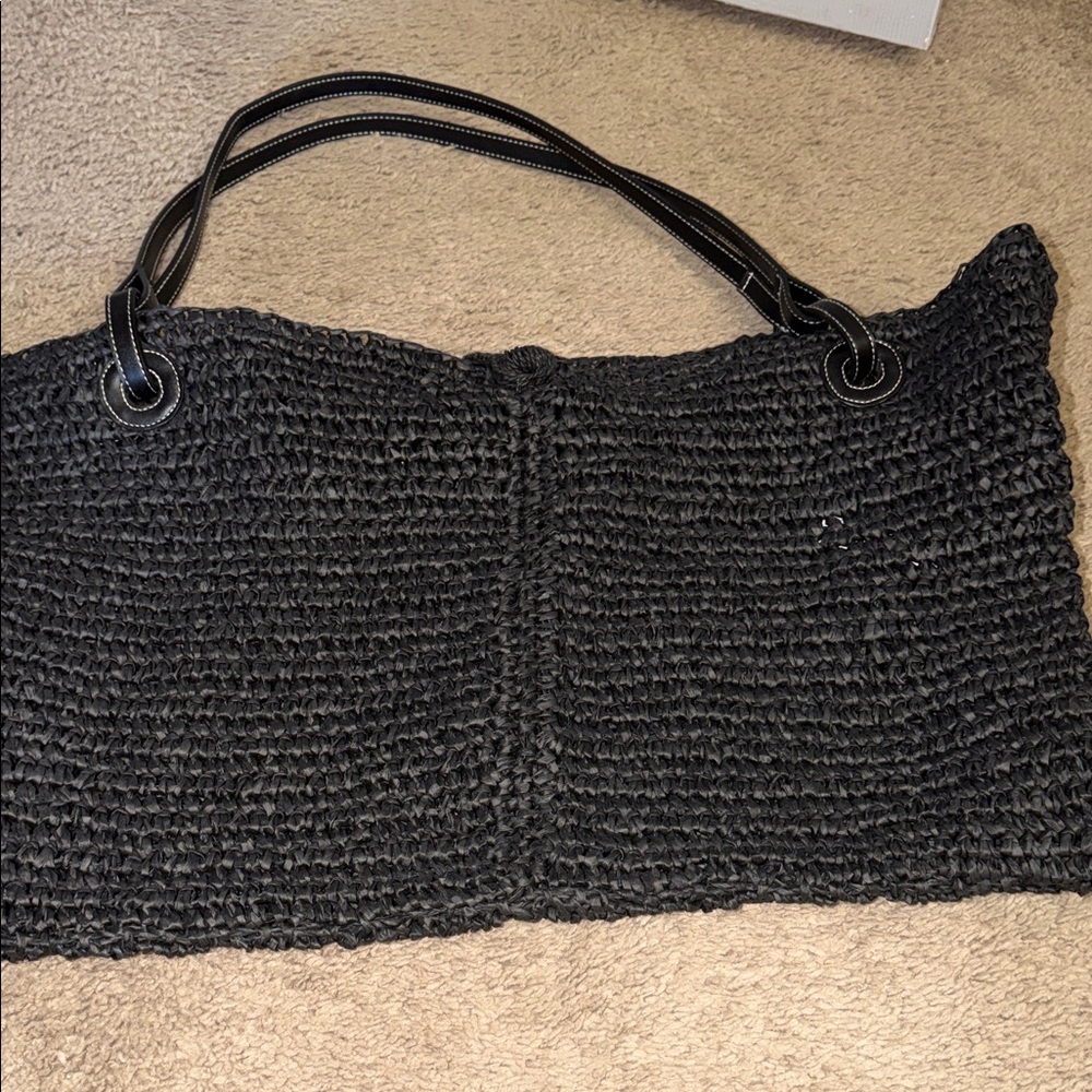 Zaras NWNT  Black Woven Straw Tote Bag with Leather Handles